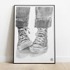 dessin au crayon d'une paire de Converse